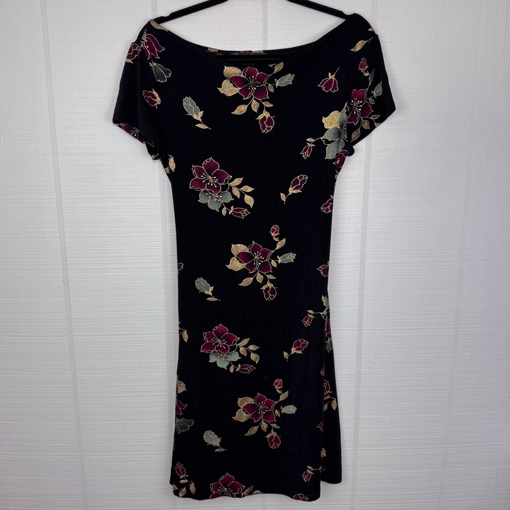 Social Circles Floral Gold Metallic Black Mini Short Sleeve Dress Boat Neck Tie